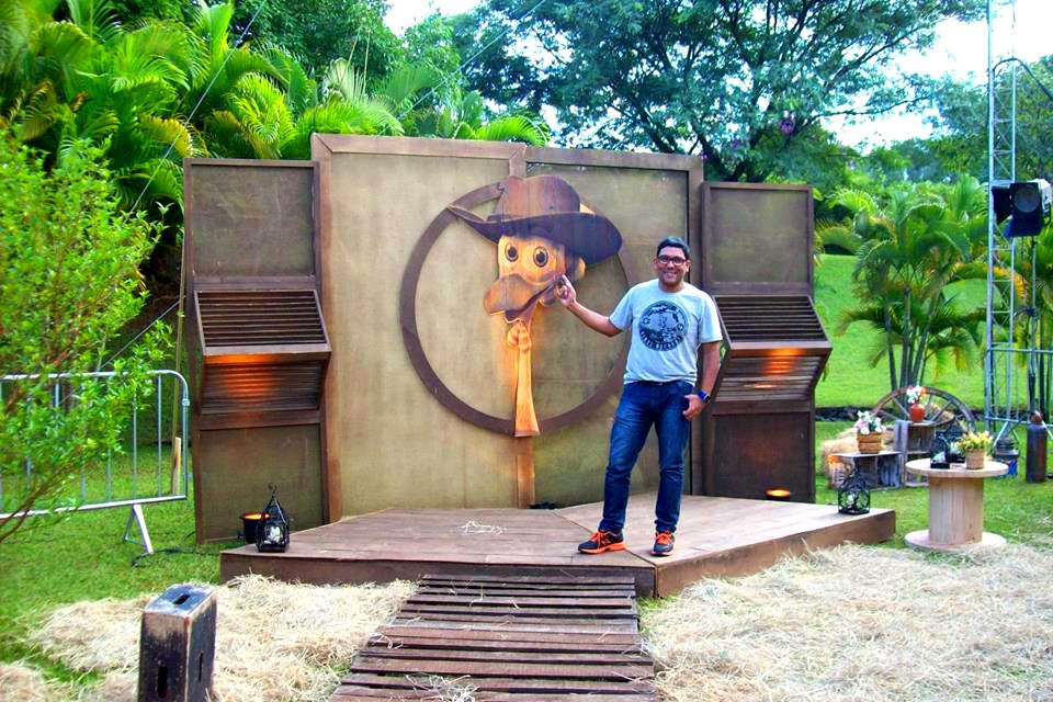 DJ Arthur Henri, um dos responsáveis pela parte musical de A Fazenda.