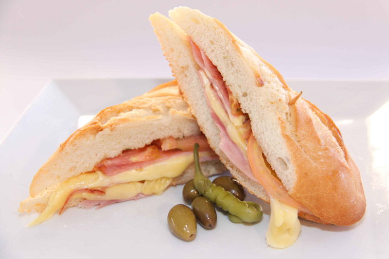 Sandwich de Jamón y Queso